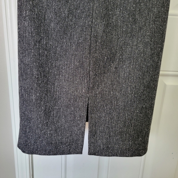 WHBM Gray Tweed Classic Knee Length 3/4 Sleeve Statement Collar Dress Size 6 - Picture 5 of 10